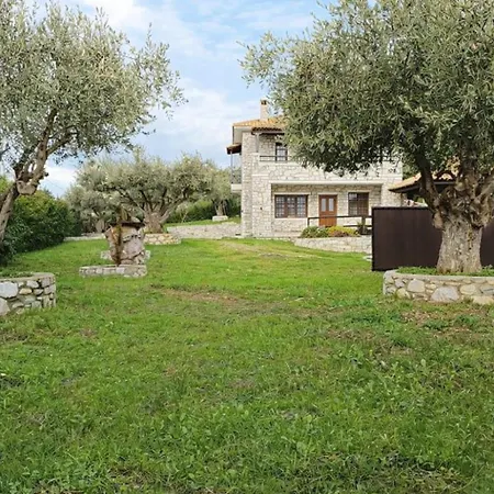 Stone Monolia