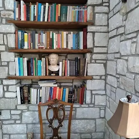 Villa Monolia Sea View Stone With Garden *