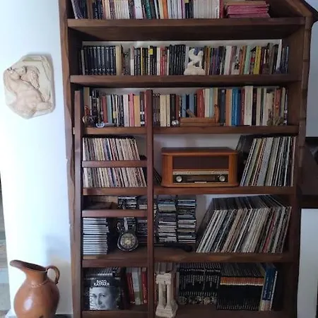 Villa Monolia Sea View Stone With Garden