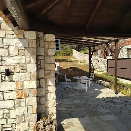 Monolia Sea View Stone With Garden Villa *