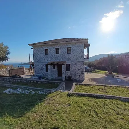 Stone Monolia Villa Amaliápoli